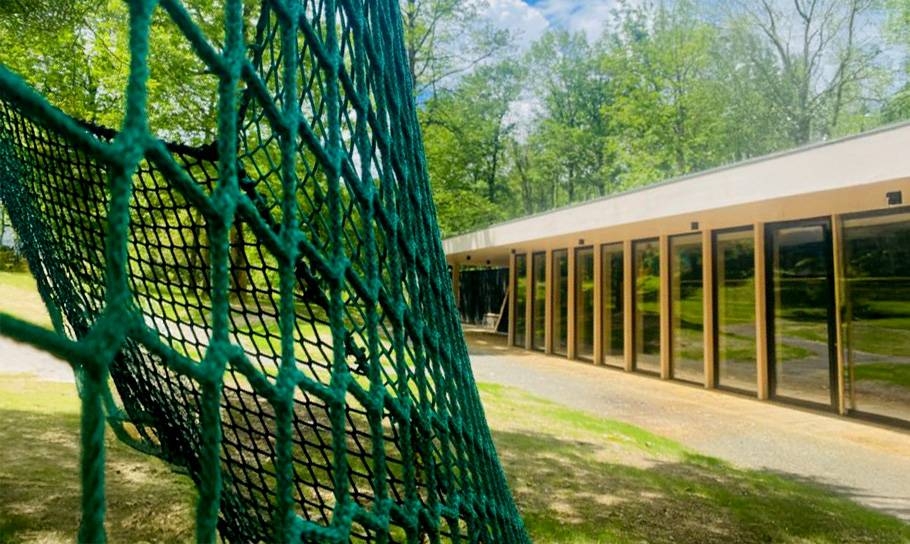 Centre de Loisirs - Les Cimes Des Courcy - restaurant BRAIN-SUR-ALLONNES - bois des amoureux
